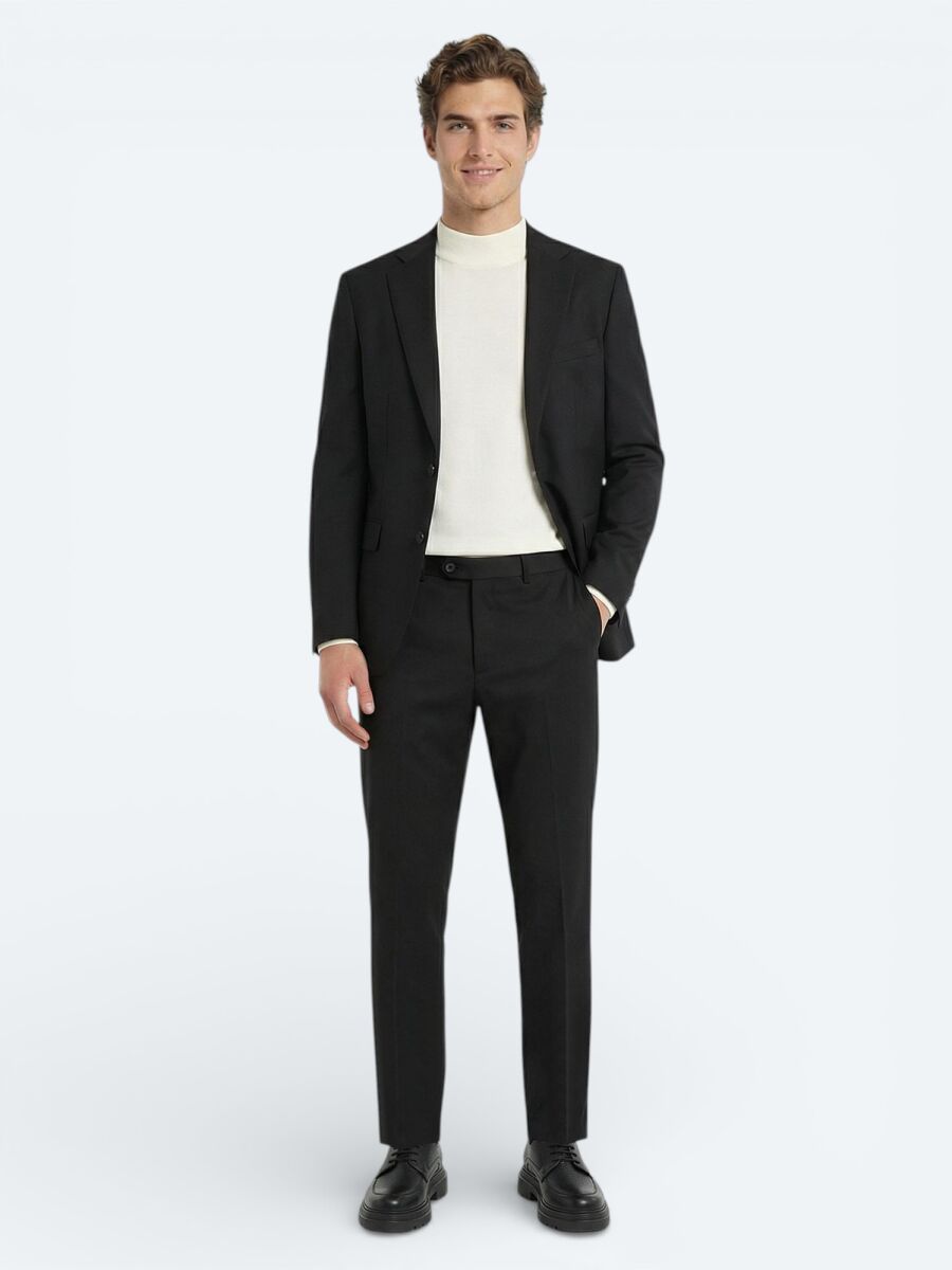 Black Plain Modern Fit Wool Blended Suit - 3