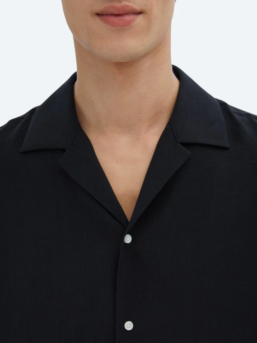 Black Plain Oversize Fit Weaving Casual Shirt 