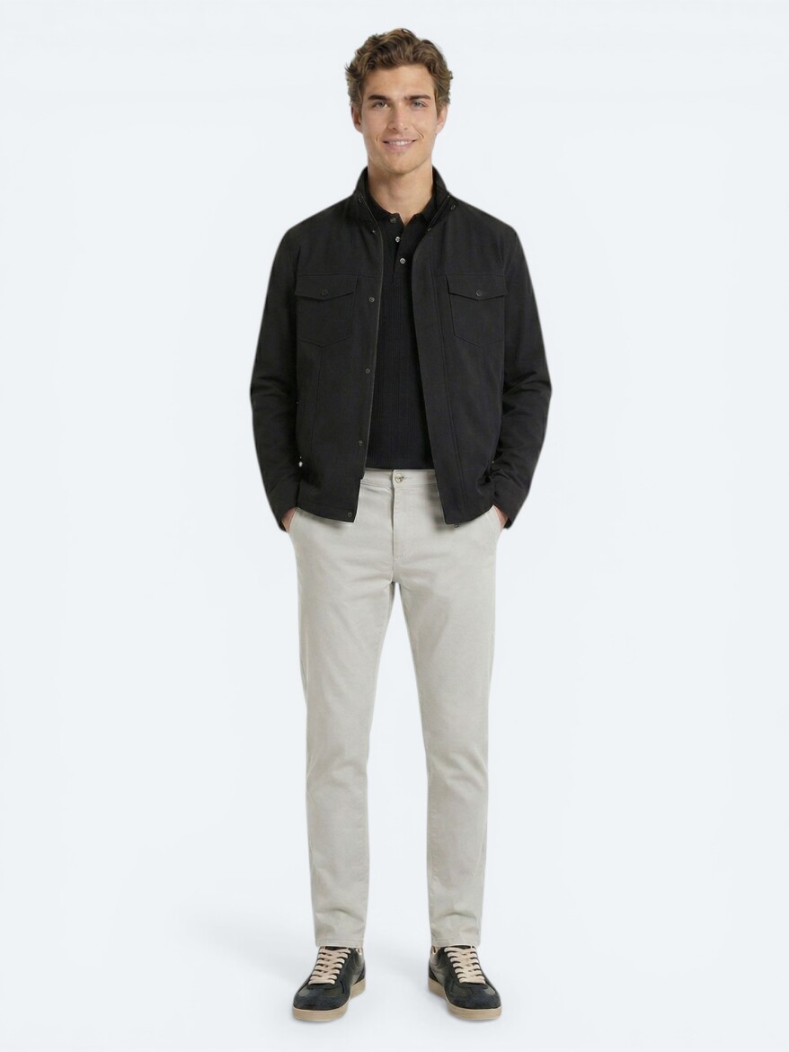 Black Plain Regular Fit Lightweight Jacket 