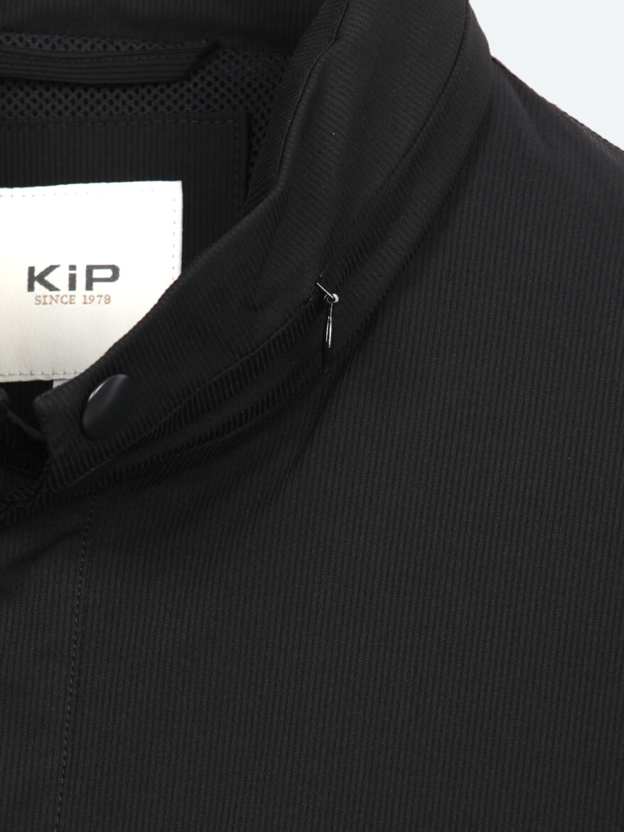 Black Plain Regular Fit Lightweight Jacket - 7