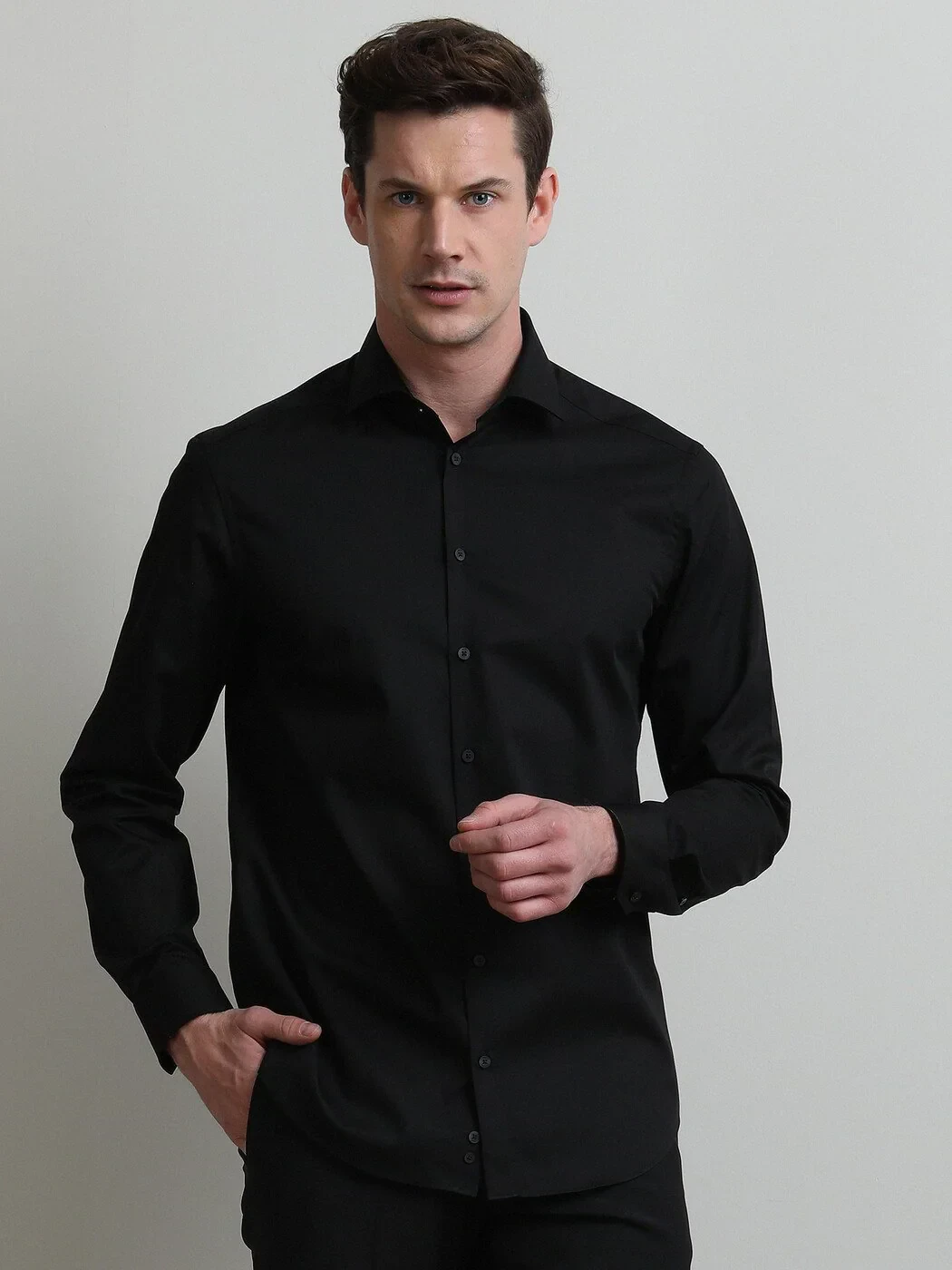 Black Plain Regular Fit Weaving Classical Cotton Blended Shirt 