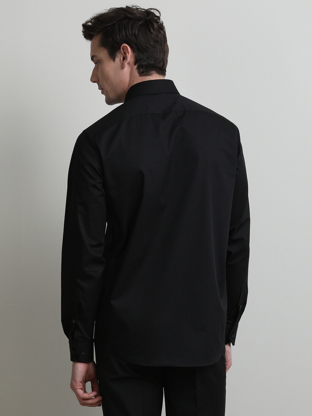 Black Plain Regular Fit Weaving Classical Cotton Blended Shirt - 5