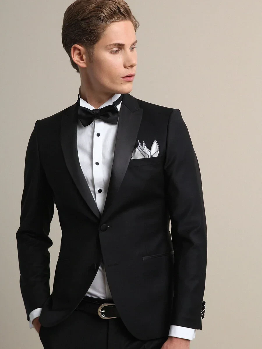 Black Plain Slim Fit Double Breasted Collar Weaving Tuxedo - 1