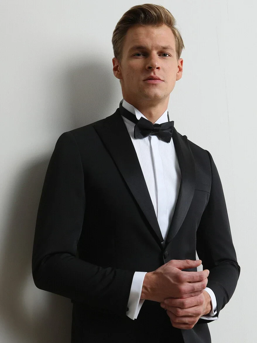 Black Plain Slim Fit Removable Double Breasted Weaving Tuxedo - 2