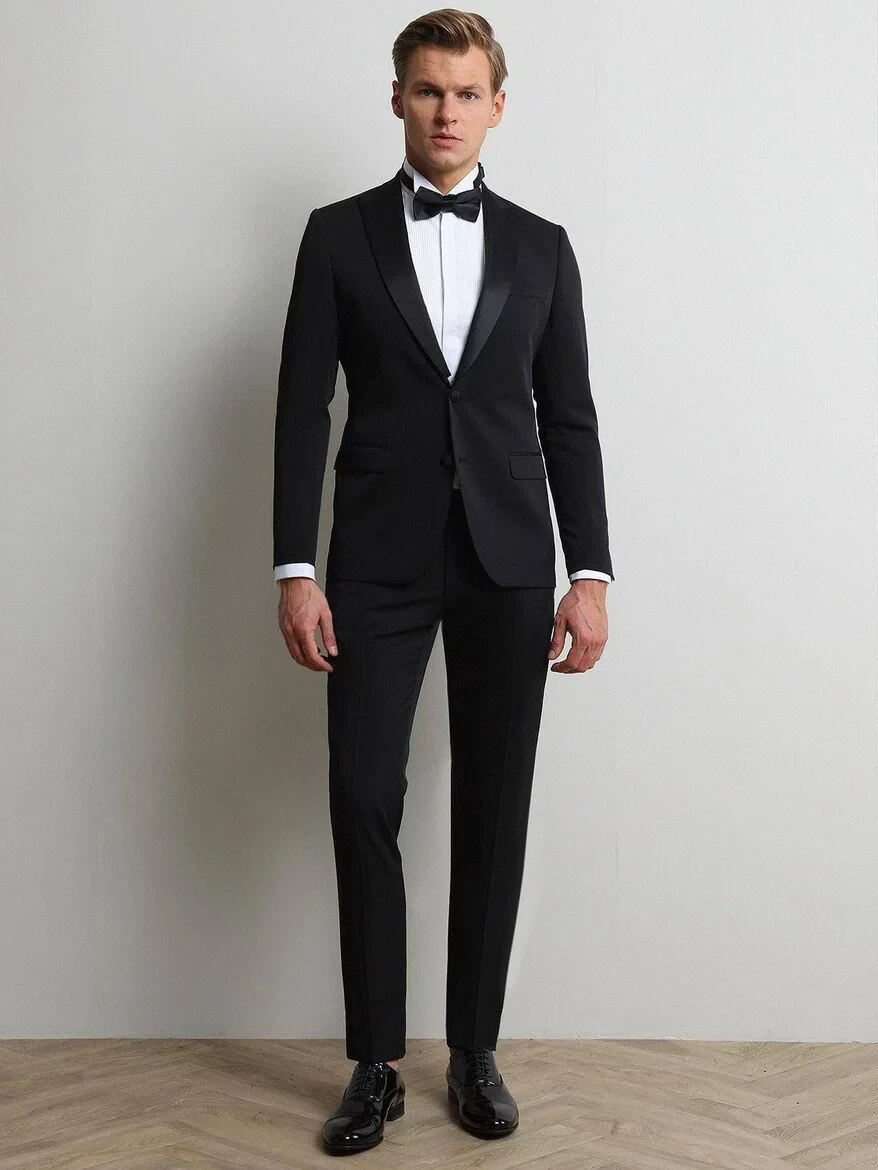 Black Plain Slim Fit Removable Double Breasted Weaving Tuxedo - 2