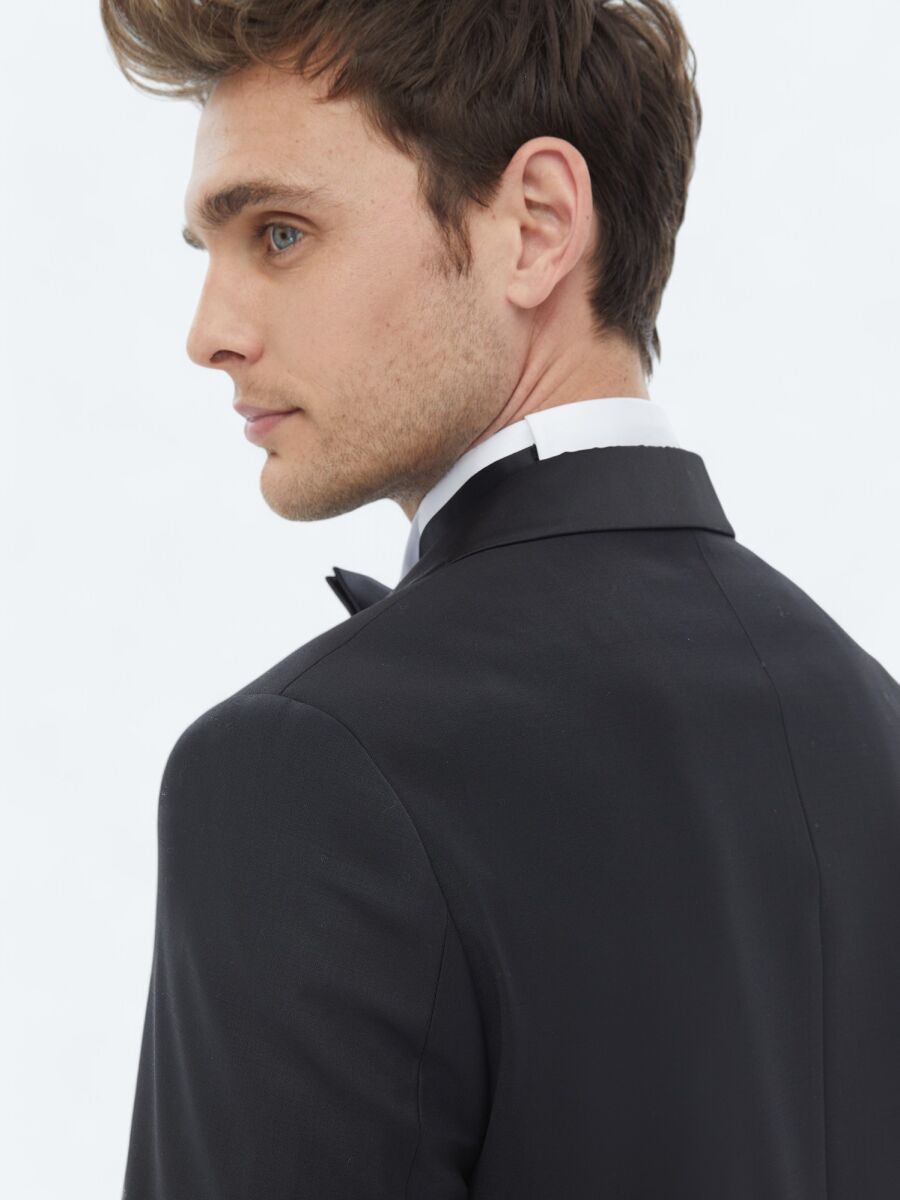 Black Plain Slim Fit Shawl Collar Weaving Tuxedo - 7