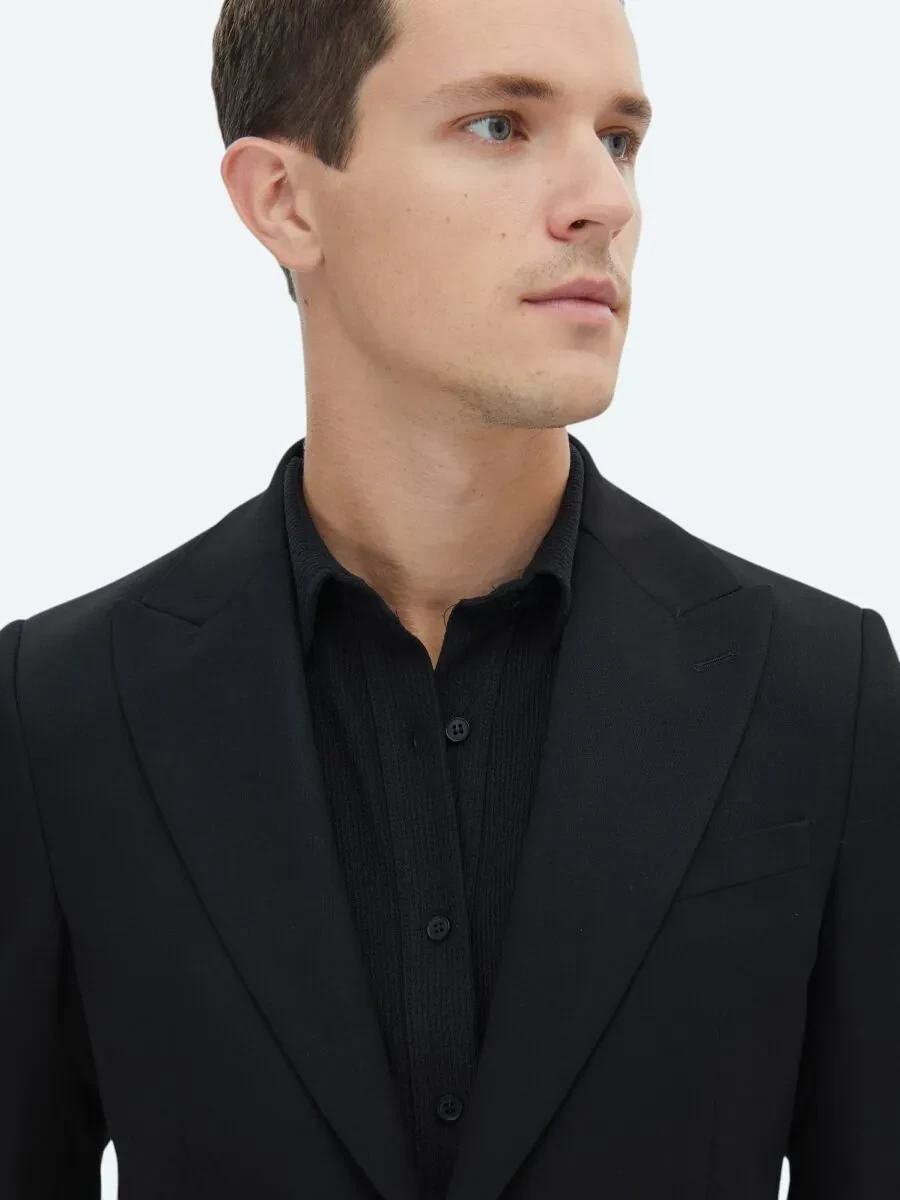 Black Plain Slim Fit Suit - 4