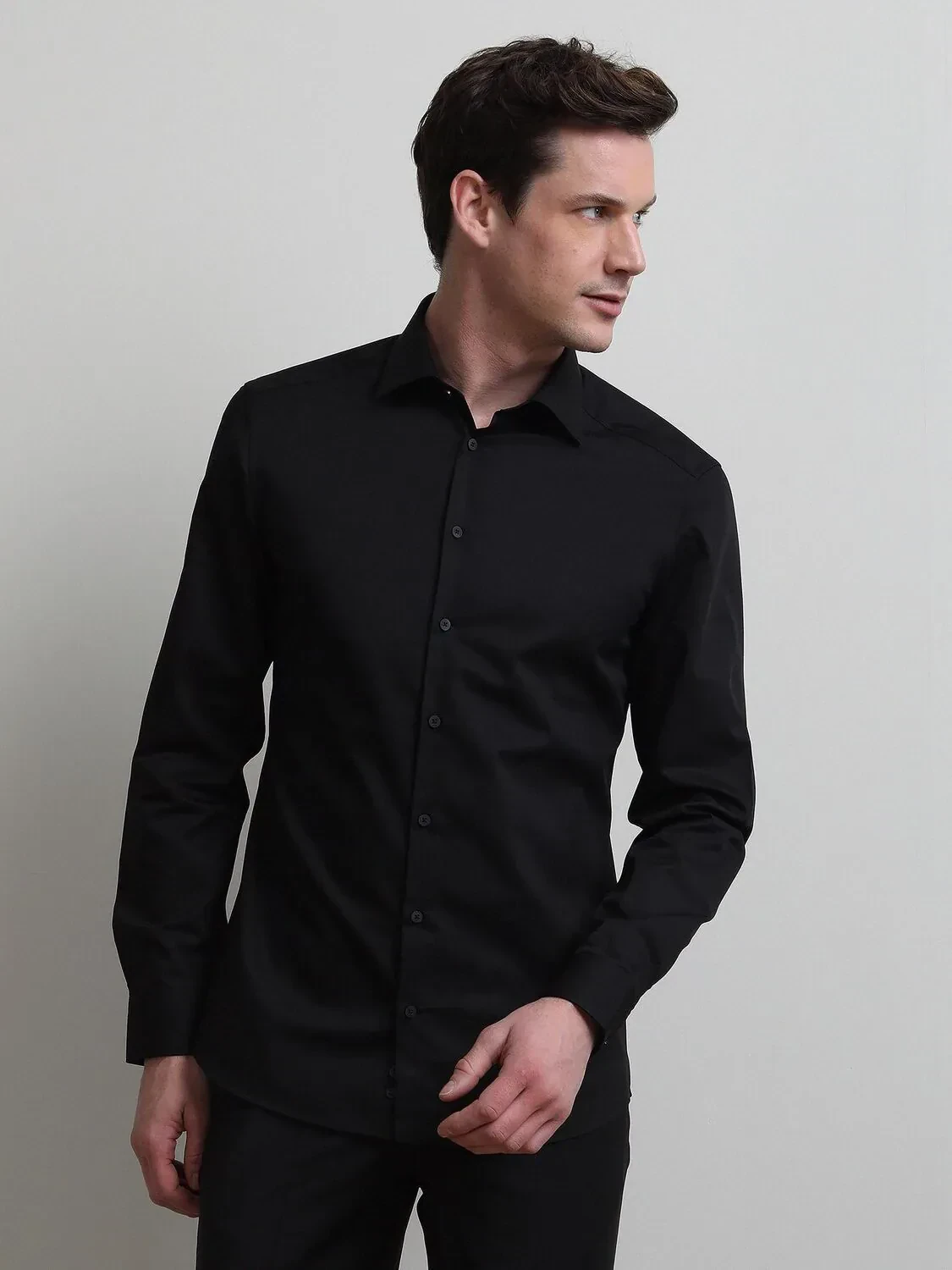 Black Plain Slim Fit Weaving Classical Cotton Blended Shirt - 4