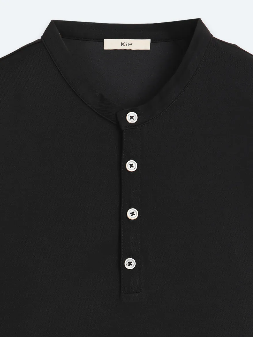 Black Plain T-Shirt - 9