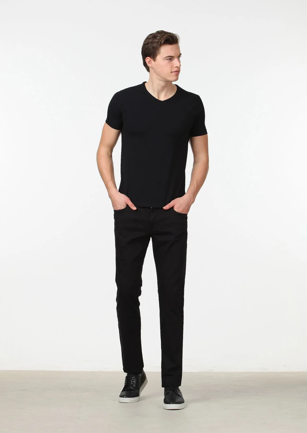 Black Plain V-Neck Cotton Blended T-Shirt - 2