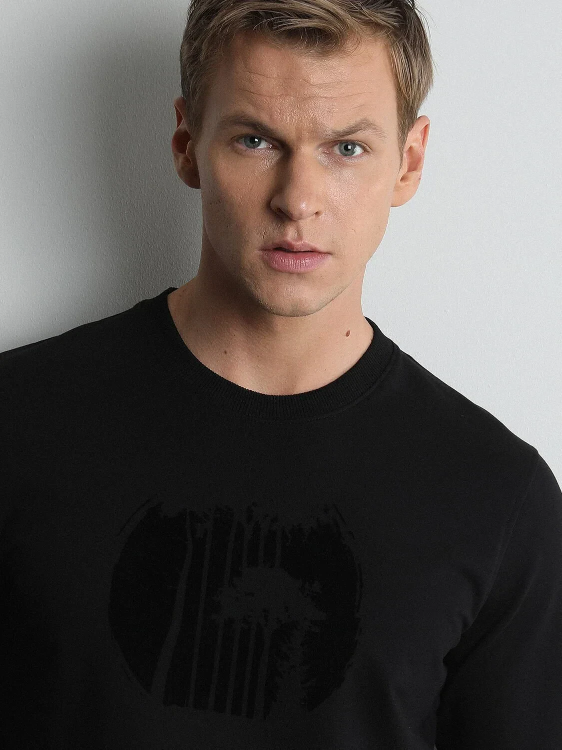 Black Printed Sweatshirt - 3