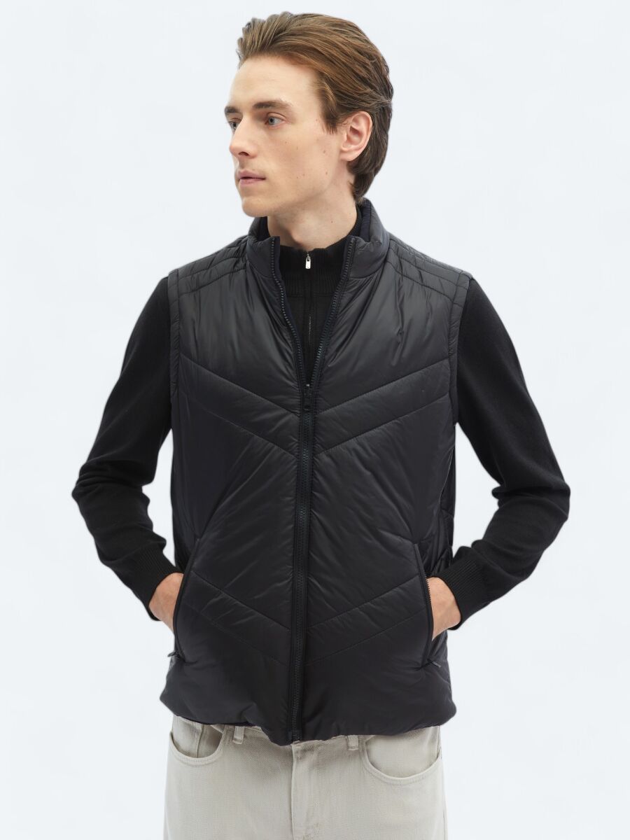 Black Regular Fit Hidden Hood Casual Weaving Puffer Vest - 1