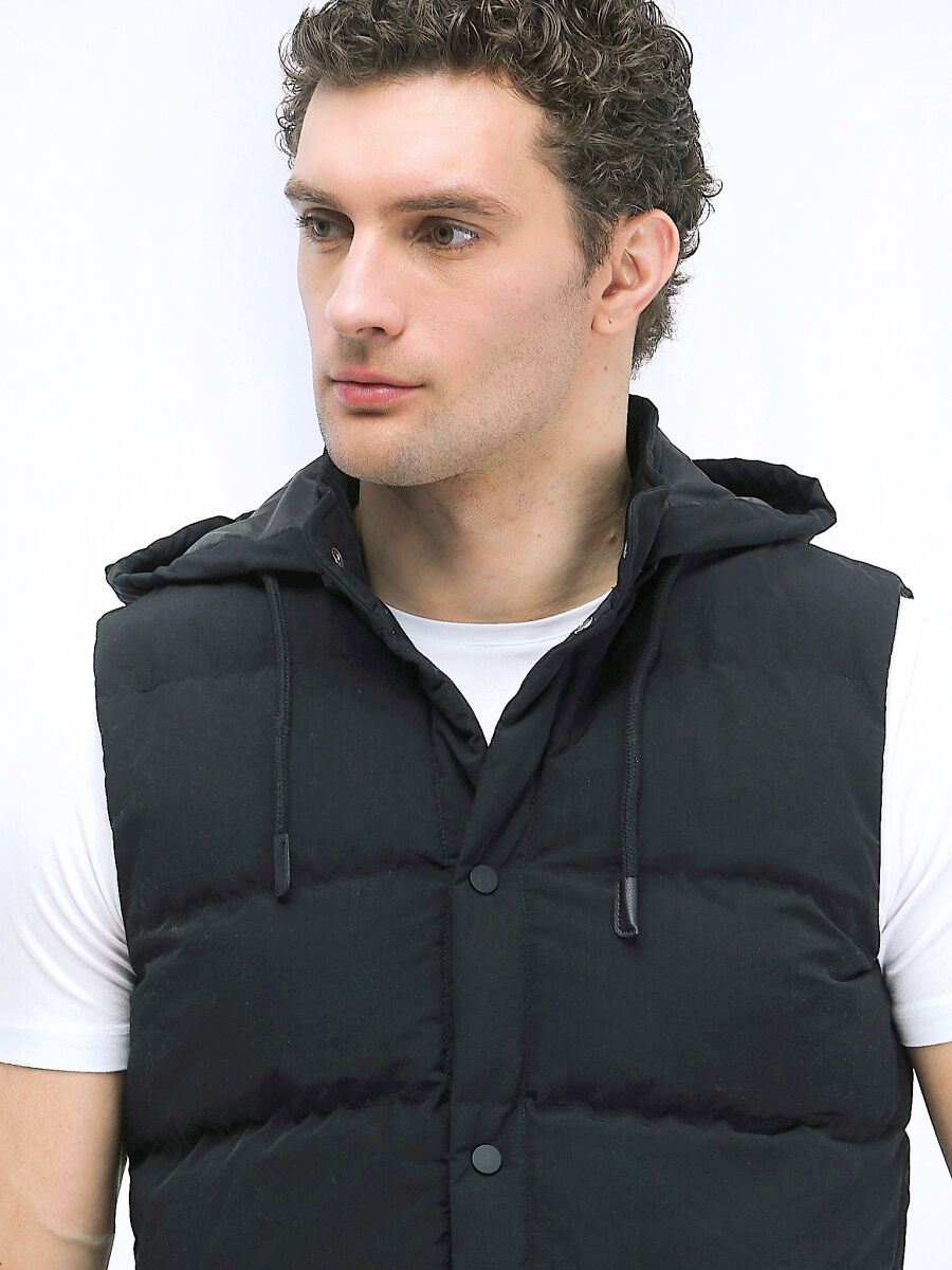 Black Regular Fit Hooded Casual Weaving Puffer Vest - 3