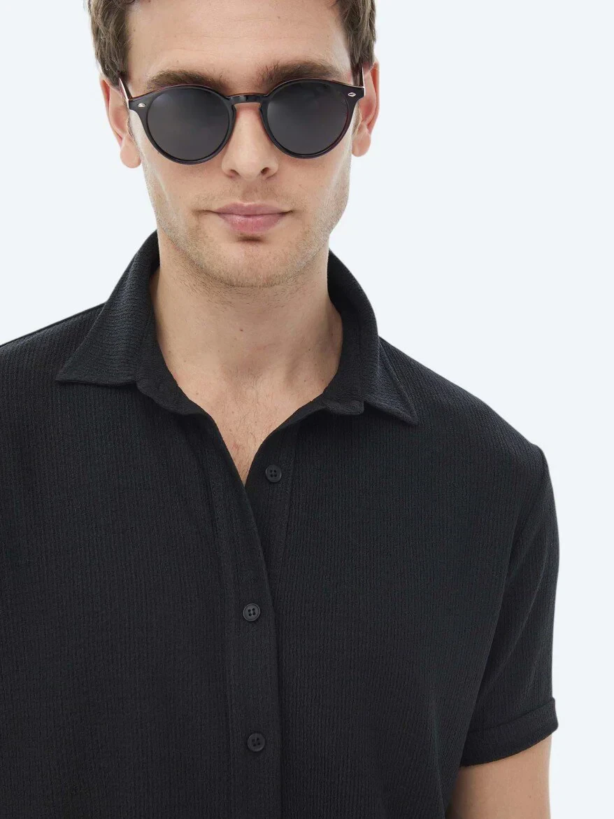 Black Regular Fit Knitting Casual Shirt 
