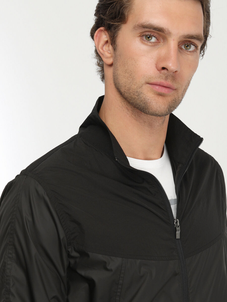 Black Regular Fit Turtleneck Casual Weaving Coat - 3
