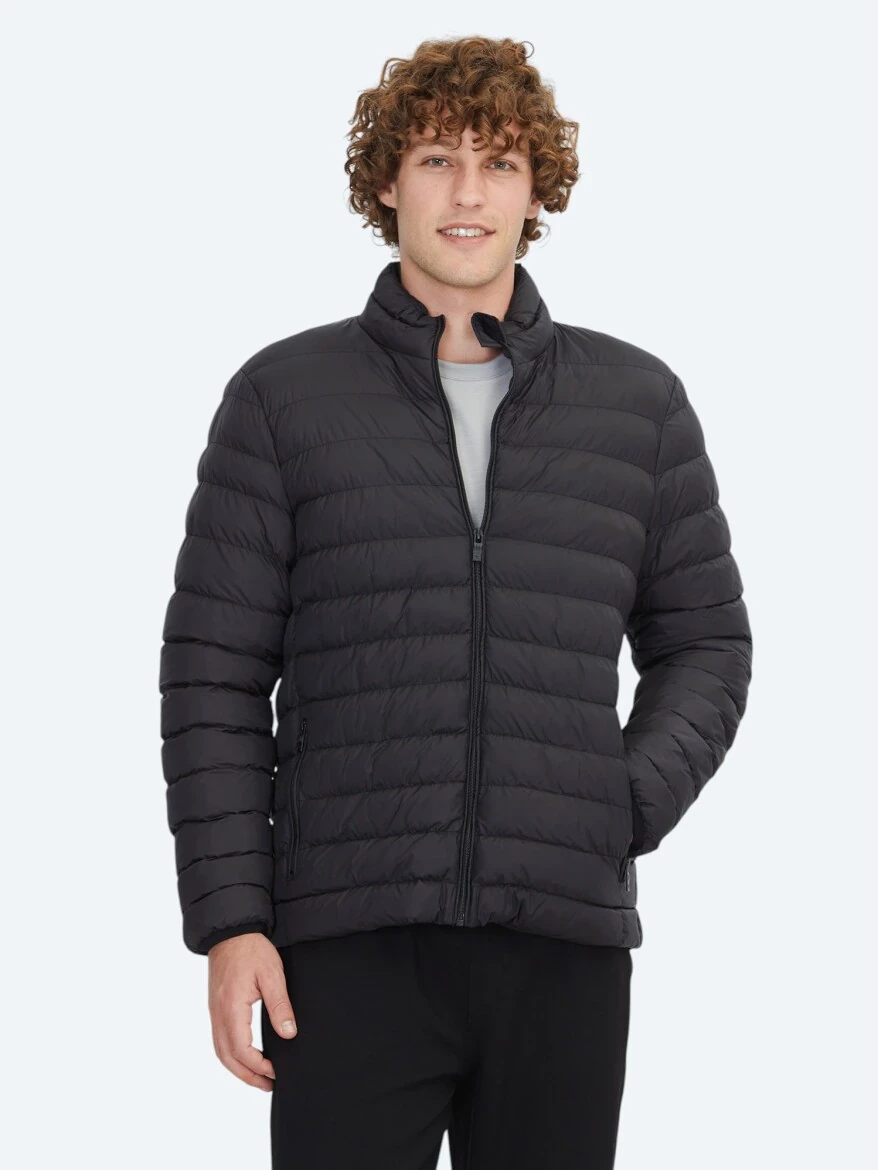 Black Regular Fit Turtleneck Casual Weaving Coat - 1