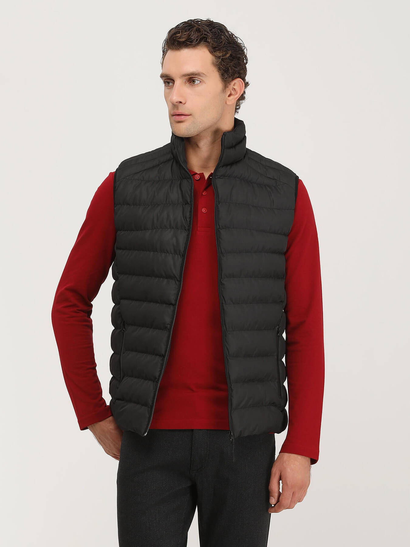 Black Regular Fit Turtleneck Casual Weaving Puffer Vest
