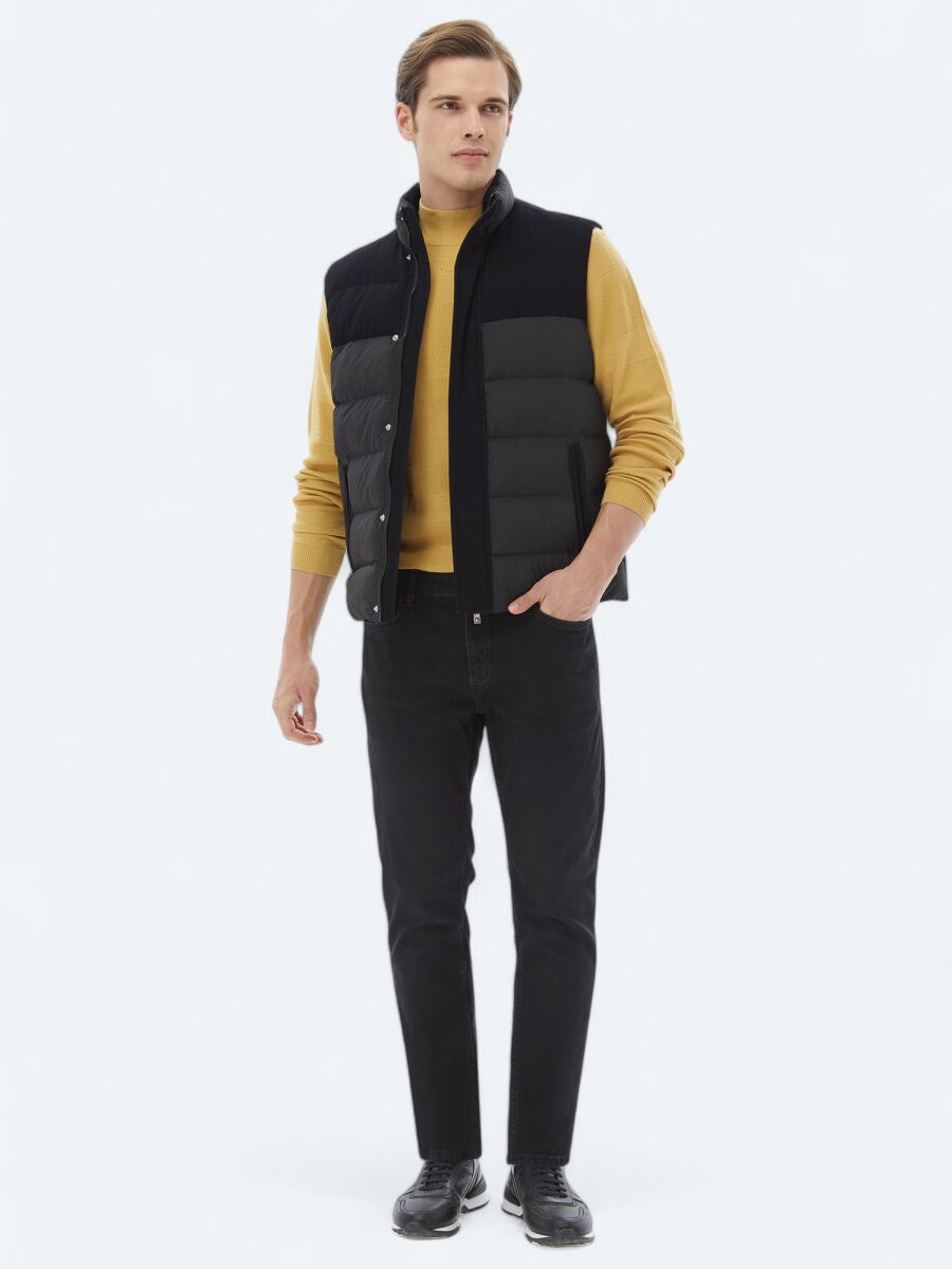 Black Regular Fit Turtleneck Casual Weaving Puffer Vest - 2