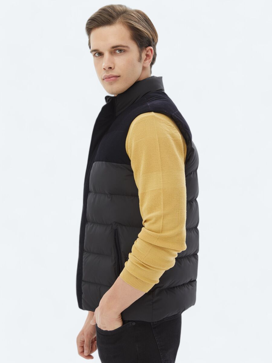 Black Regular Fit Turtleneck Casual Weaving Puffer Vest - 4