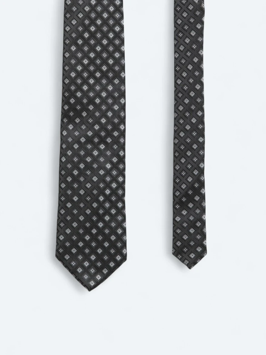 Black Tie 