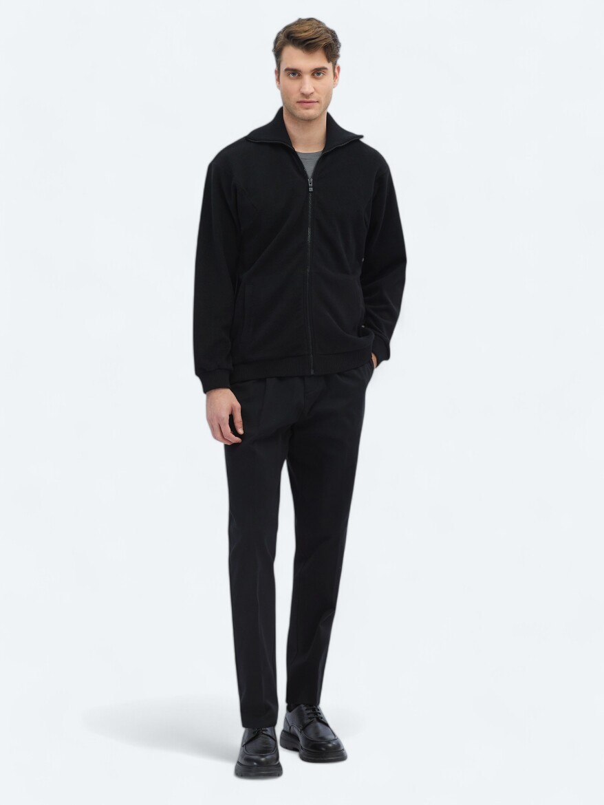 Black Turtleneck Sweatshirt - KİP