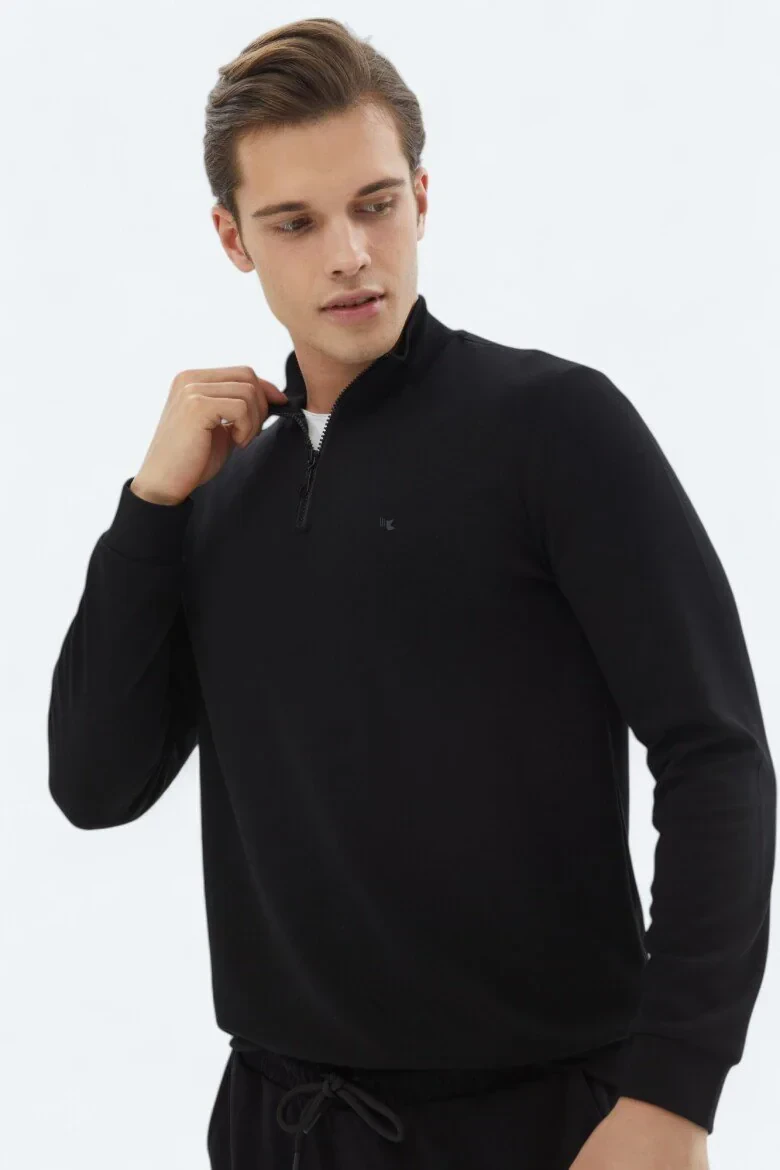 Black Turtleneck Sweatshirt 
