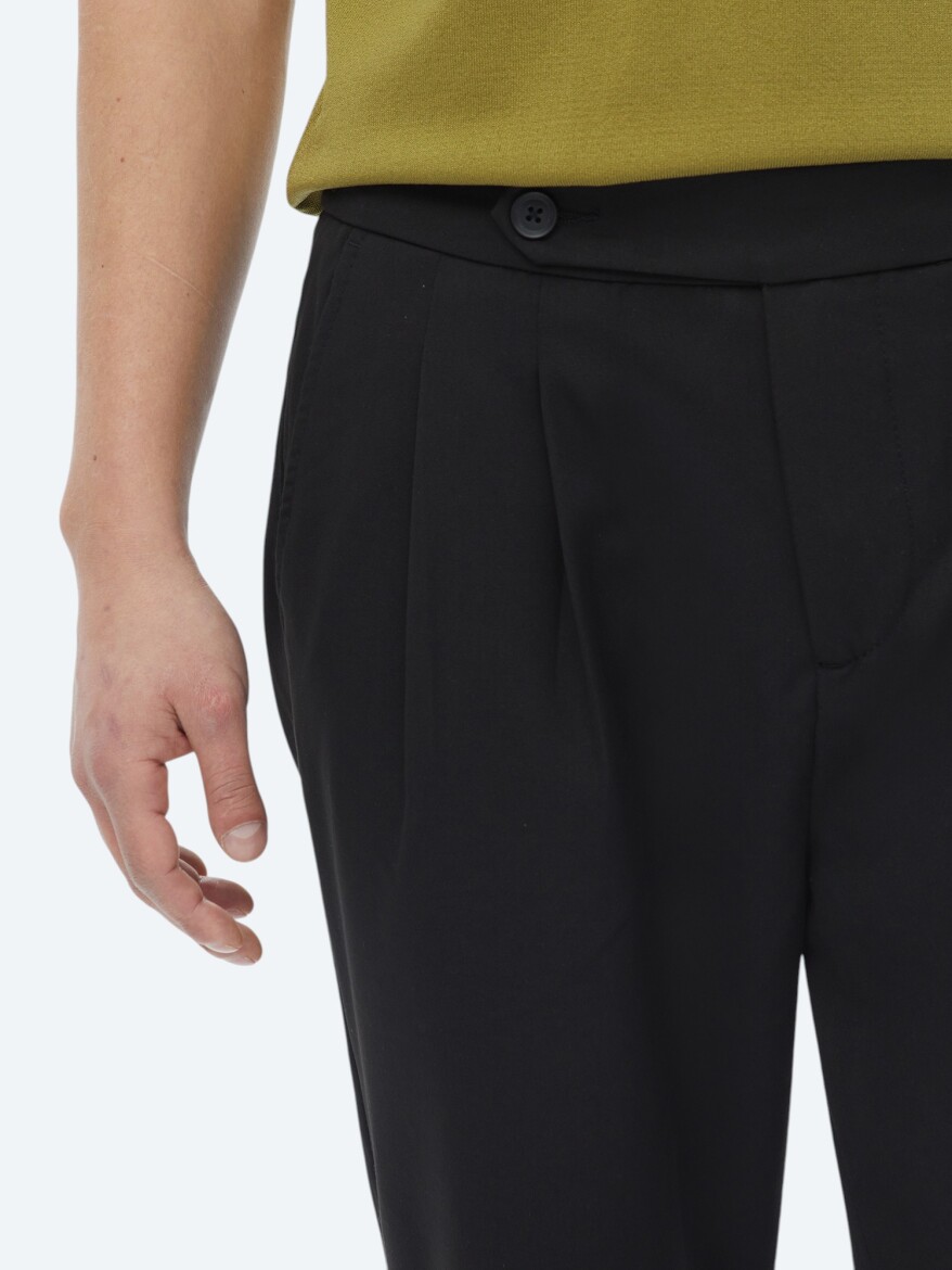 Black Weaving Carrot Fit Smart Casual Trousers - 3