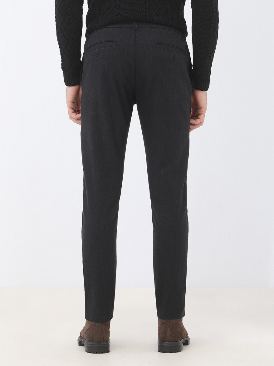 Black Weaving Jogging Fit Casual Cotton Blended Trousers - 5