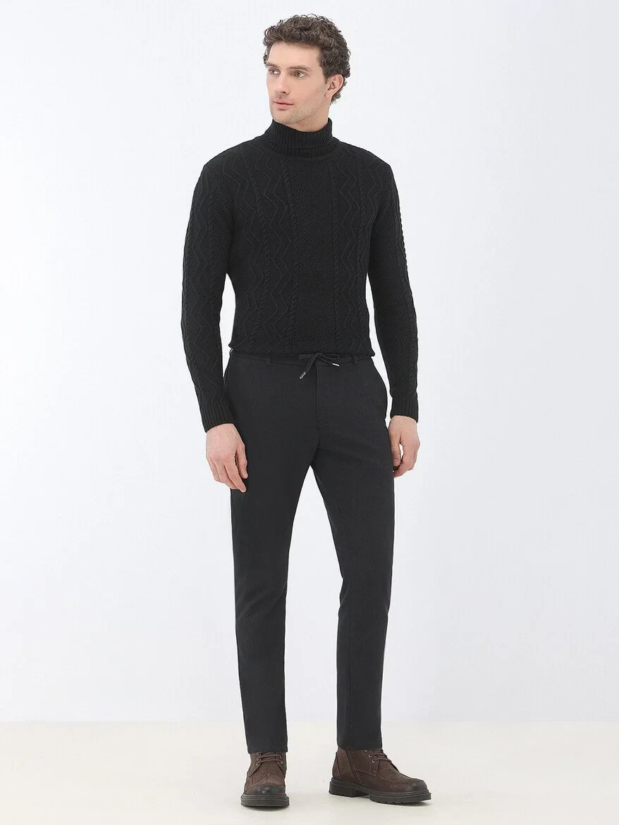 Black Weaving Jogging Fit Casual Cotton Blended Trousers - 2