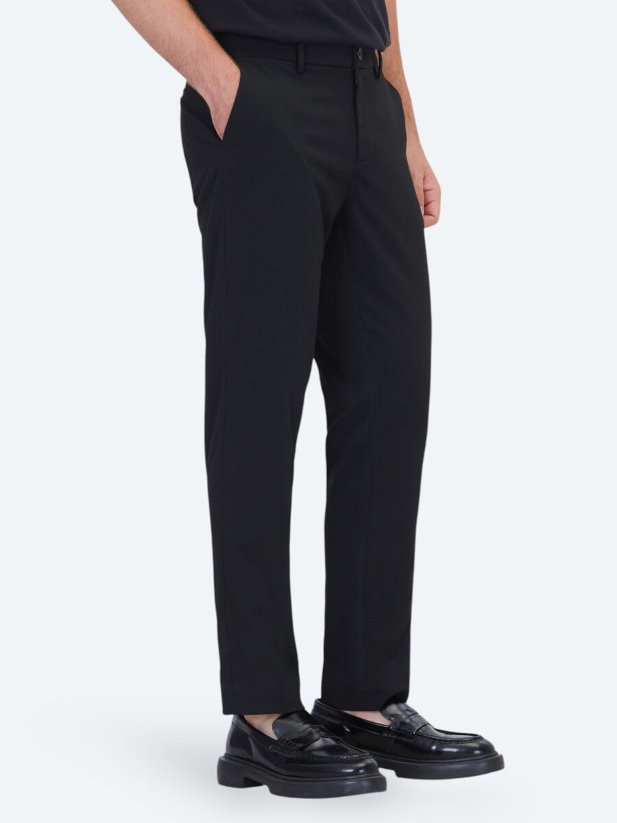 Black Weaving Jogging Fit Casual Trousers - 3