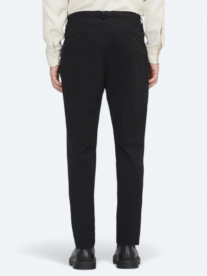 Black Weaving Jogging Fit Casual Trousers - 4