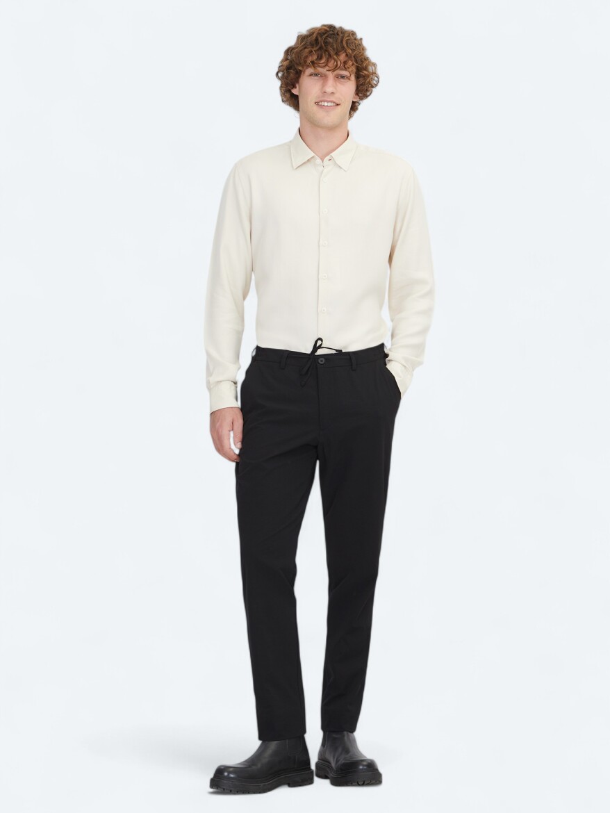 Black Weaving Jogging Fit Casual Trousers 