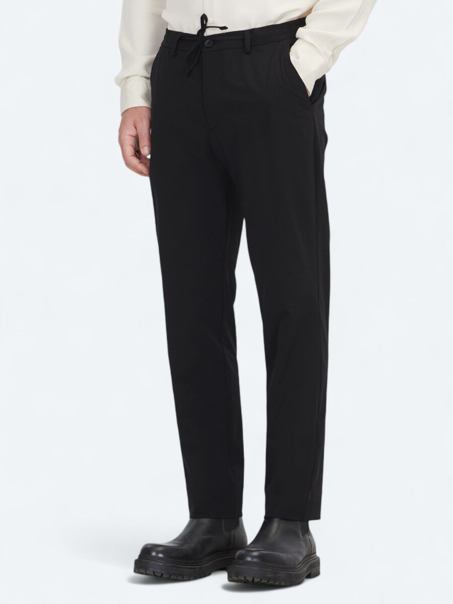 Black Weaving Jogging Fit Casual Trousers - 2