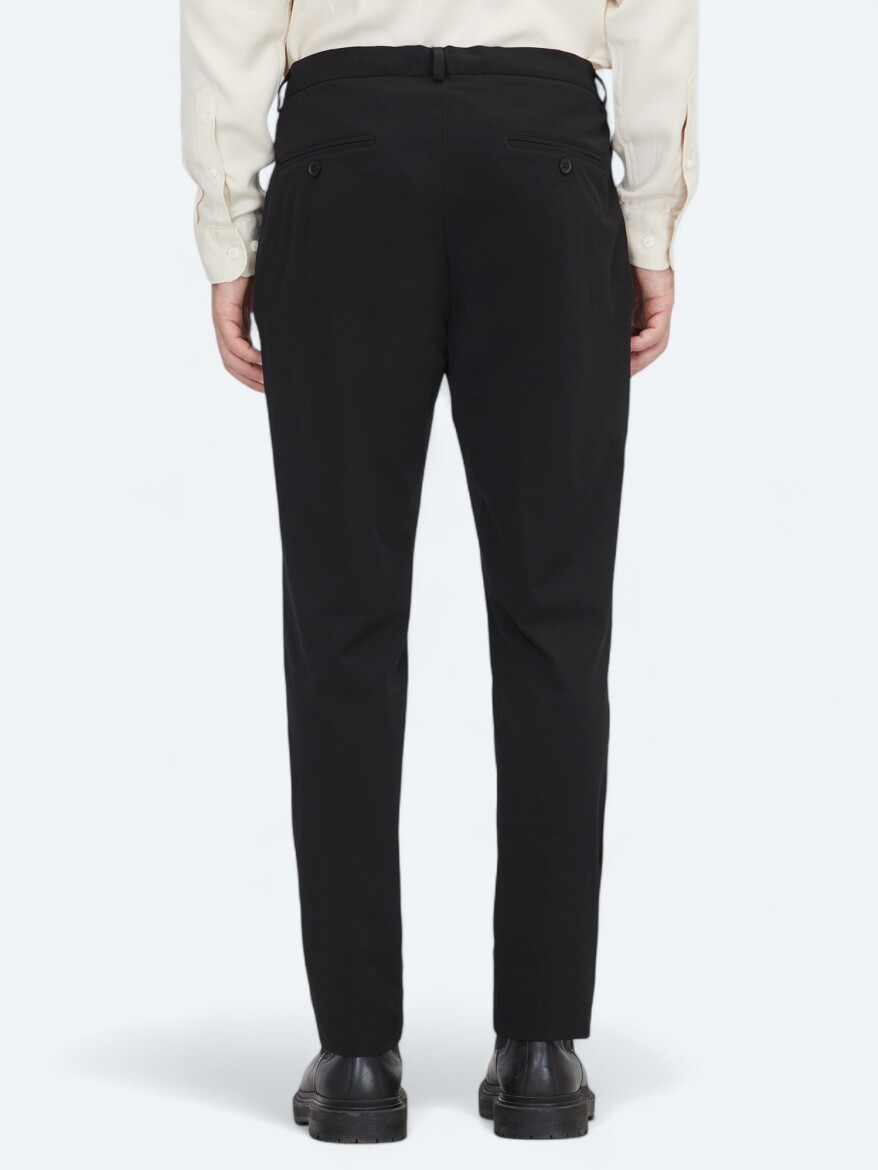 Black Weaving Jogging Fit Casual Trousers - 4