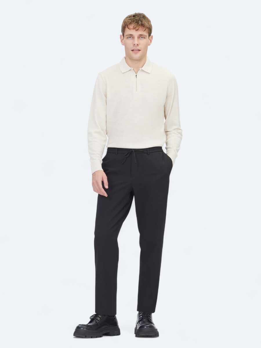 Black Weaving Jogging Fit Casual Trousers - 1