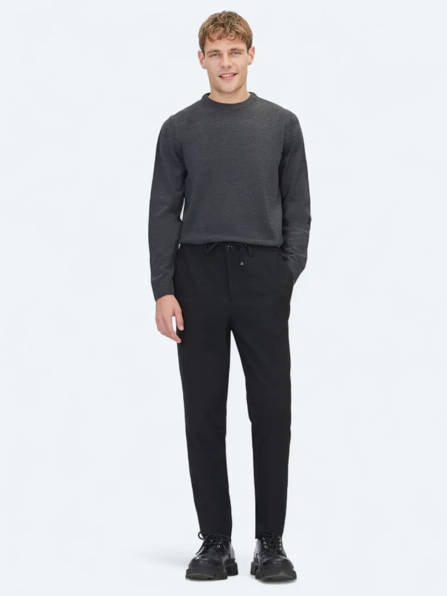 Black Weaving Jogging Fit Casual Trousers - 1