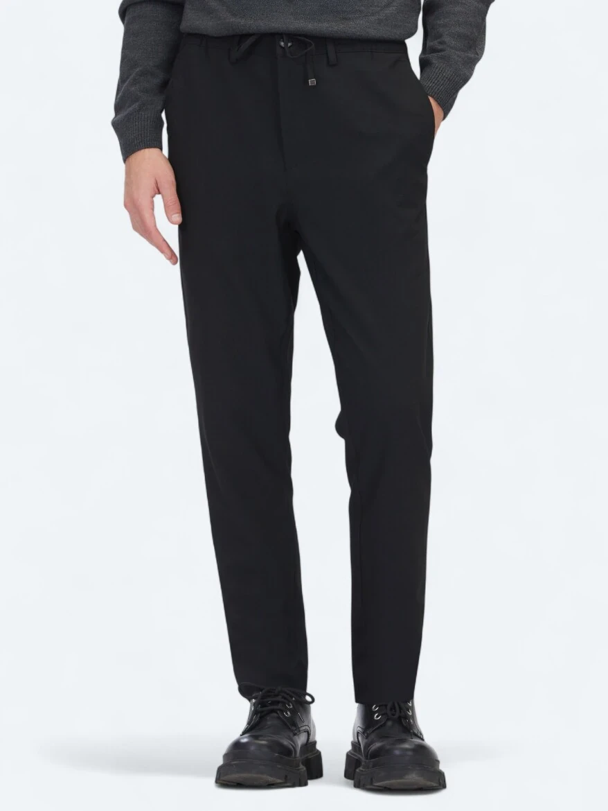 Black Weaving Jogging Fit Casual Trousers - KİP