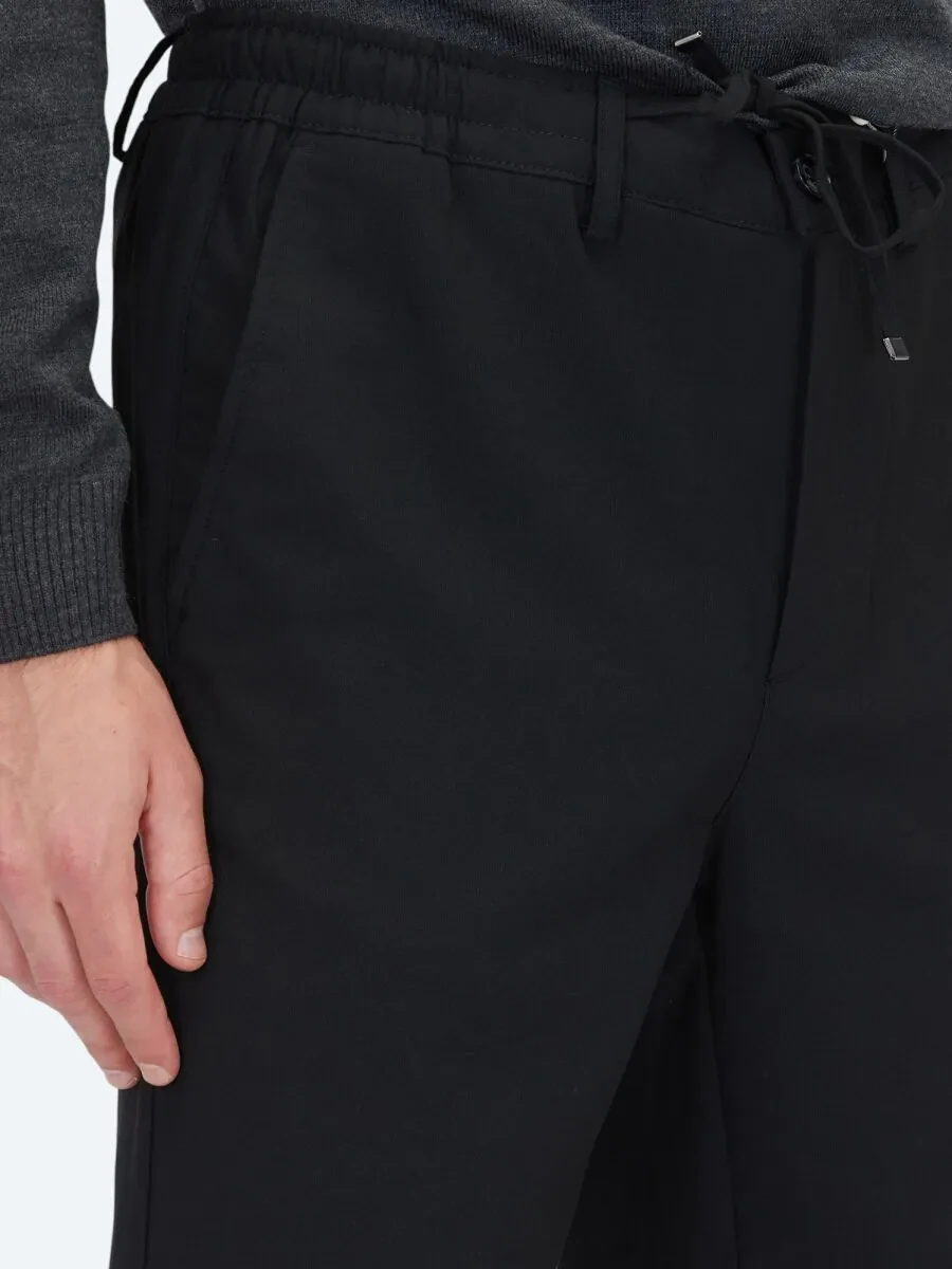 Black Weaving Jogging Fit Casual Trousers - 5