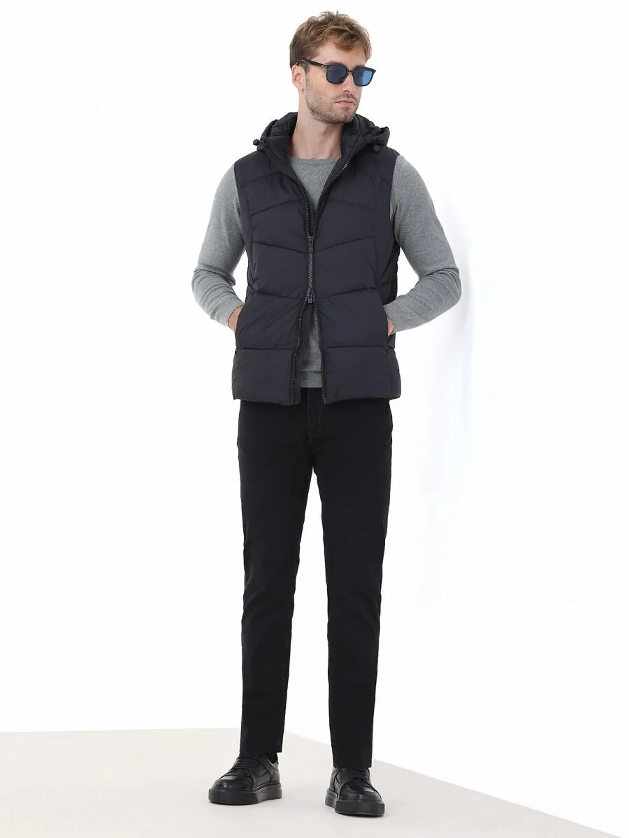 Black Weaving Puffer Vest - 2
