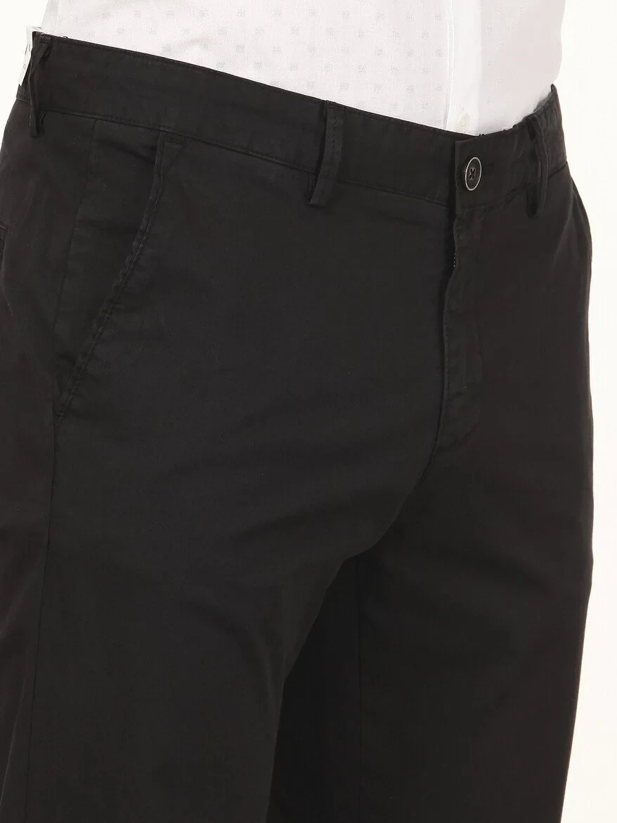 Black Weaving Regular Fit Casual Cotton Blended Trousers - 1