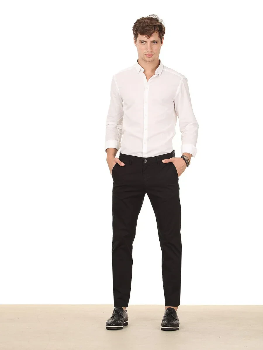 Black Weaving Regular Fit Casual Cotton Blended Trousers - 2