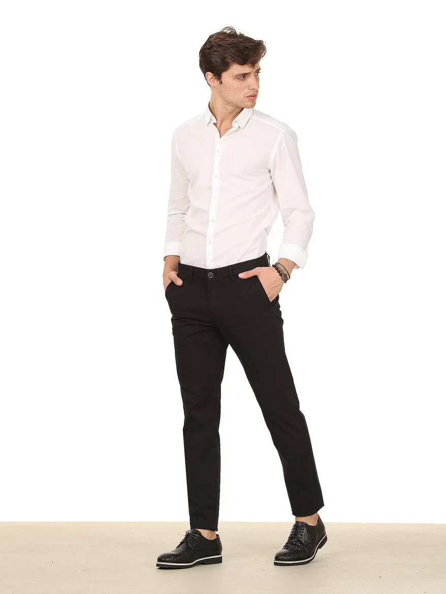 Black Weaving Regular Fit Casual Cotton Blended Trousers - 3
