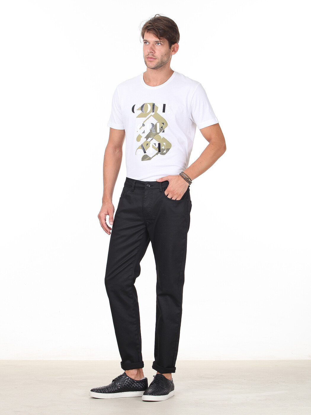Black Weaving Regular Fit Casual Cotton Blended Trousers - 2