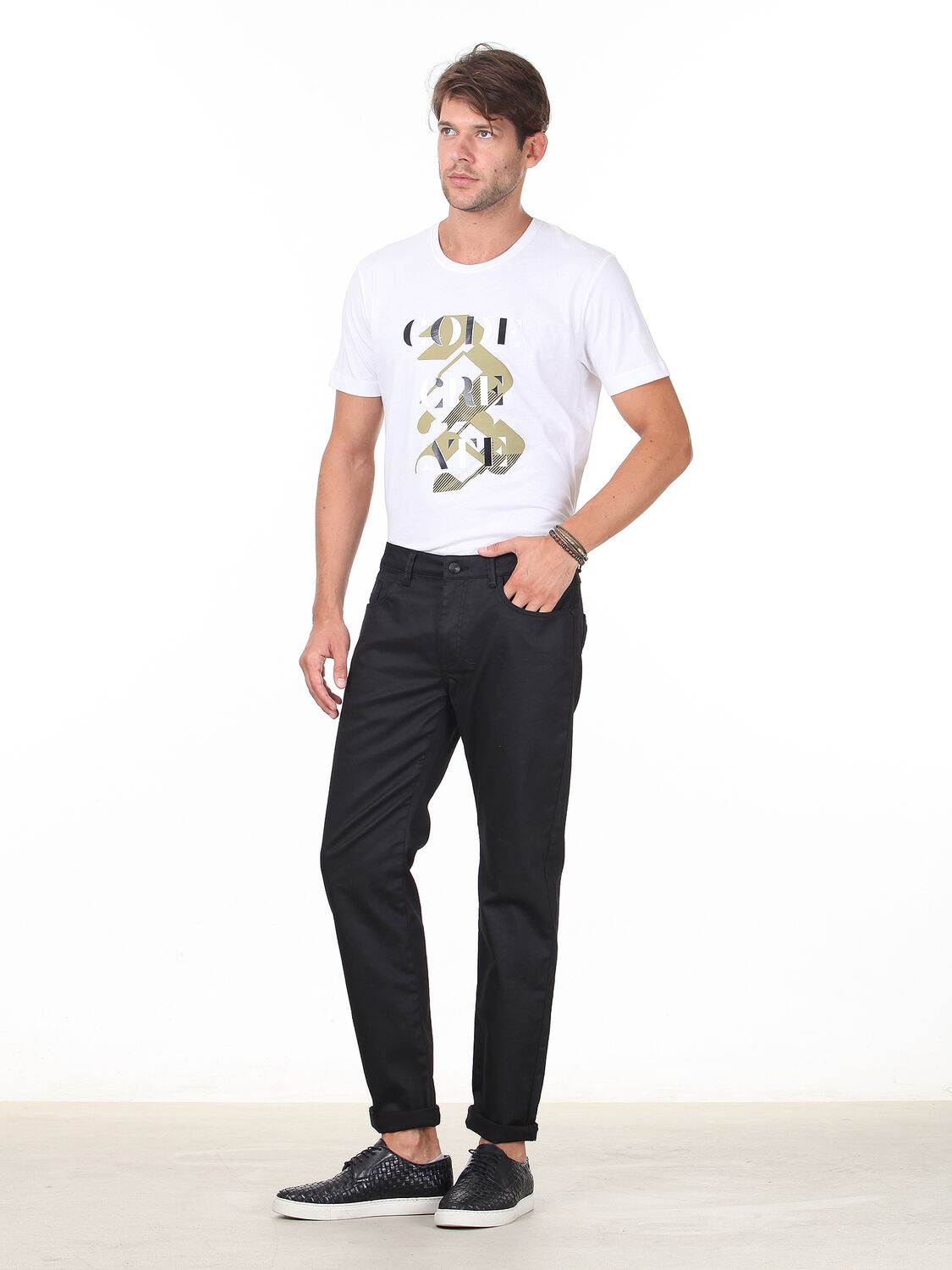Black Weaving Regular Fit Casual Cotton Blended Trousers - 2