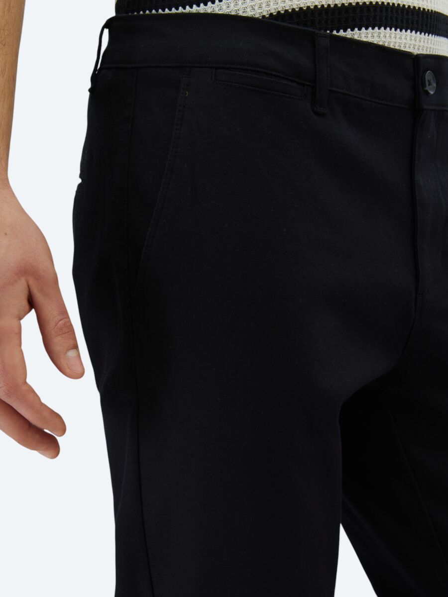 Black Weaving Regular Fit Casual Cotton Blended Trousers - 3