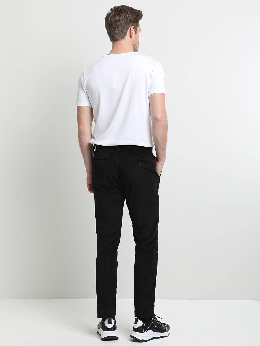 Black Weaving Slim Fit Casual Cotton Blended Trousers - 4