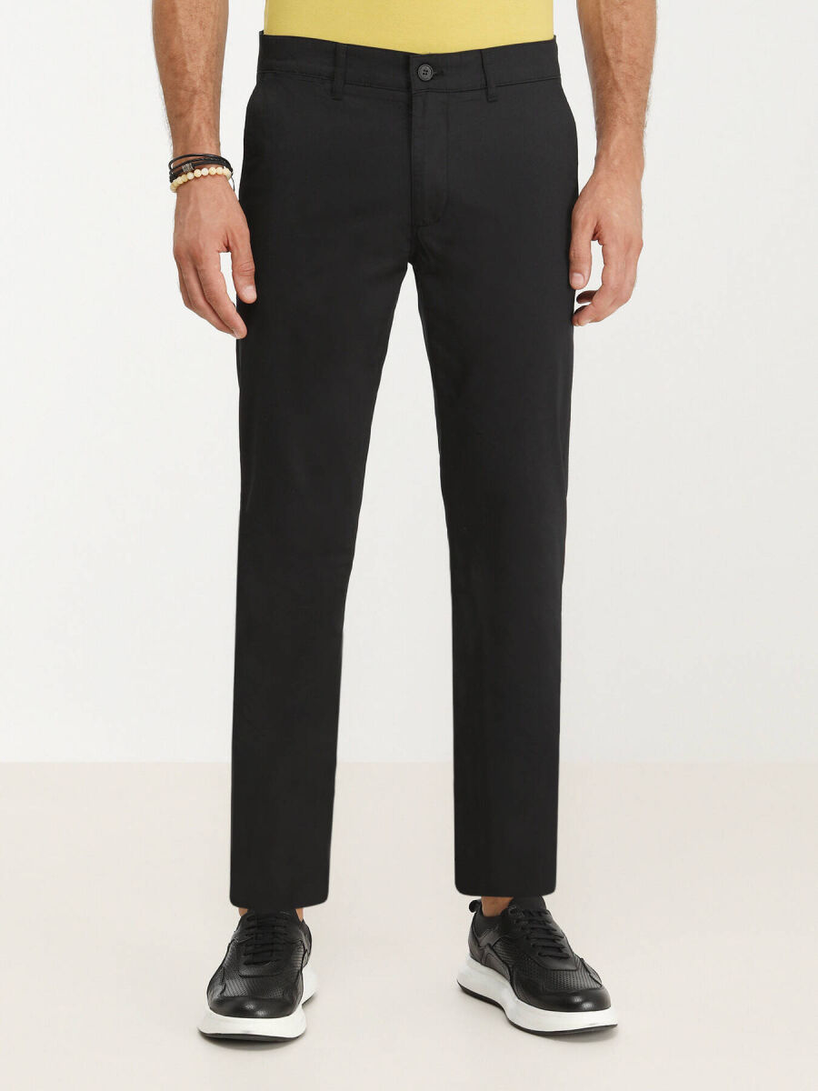 Black Weaving Slim Fit Casual Cotton Blended Trousers - 1