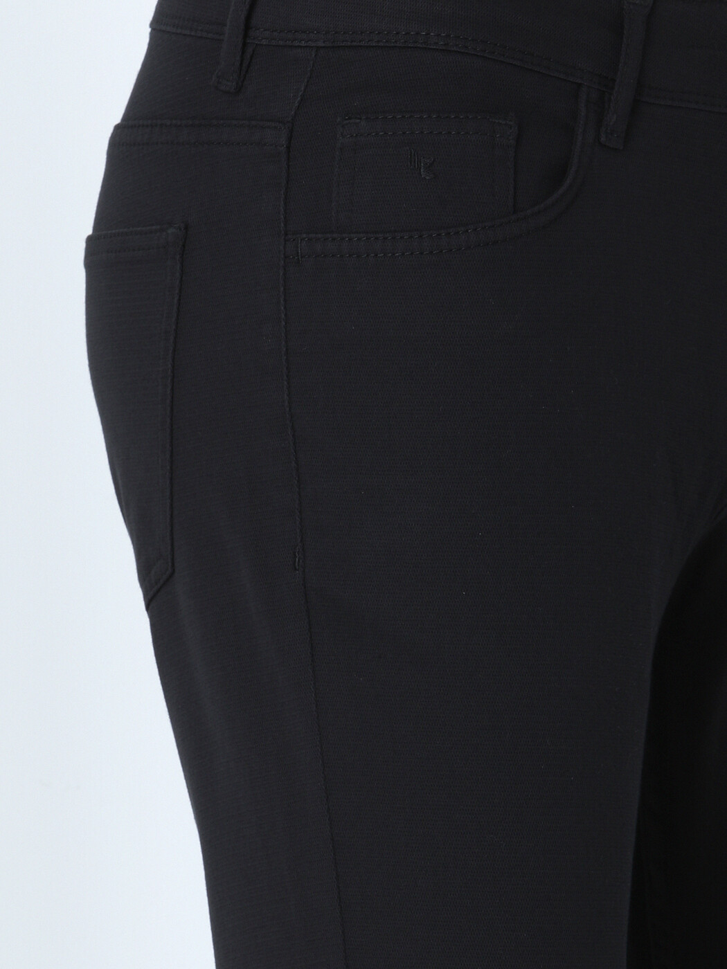 Black Weaving Slim Fit Casual Cotton Blended Trousers - 2
