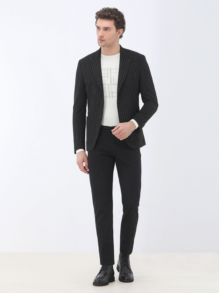 Black Weaving Slim Fit Casual Cotton Blended Trousers - 3