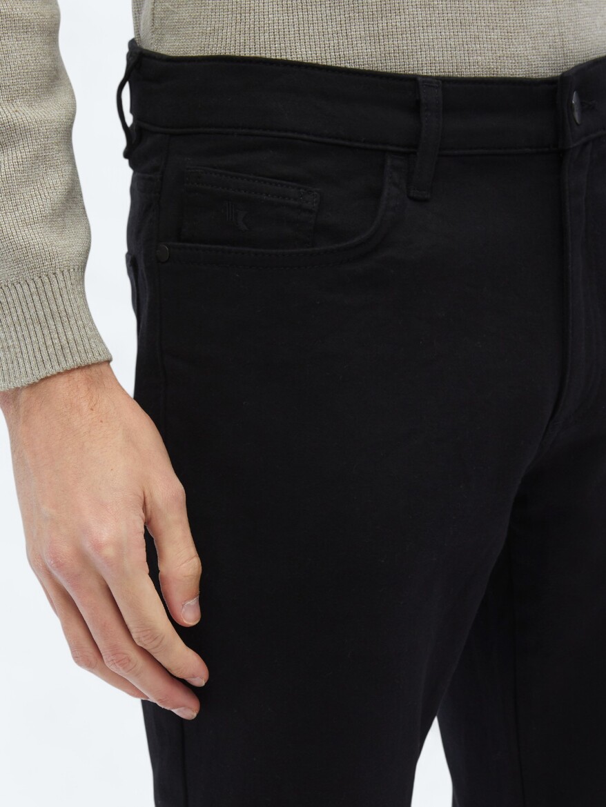 Black Weaving Slim Fit Casual Cotton Blended Trousers - 3